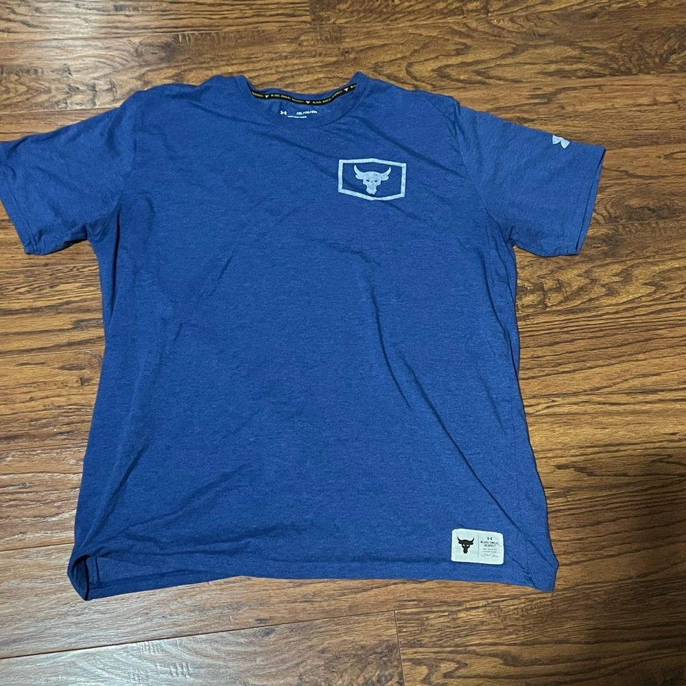 Under Armour The Rock.. 2XL shirt